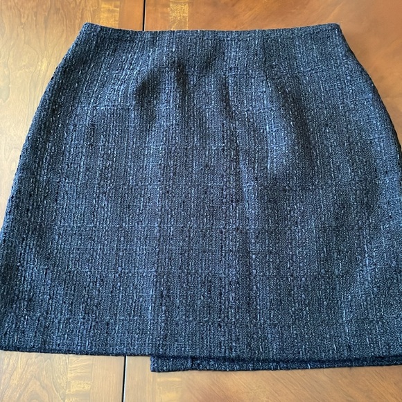 BNWT Loft Black Tweed Button Wrap Skirt size 4 fully lined - Picture 7 of 10